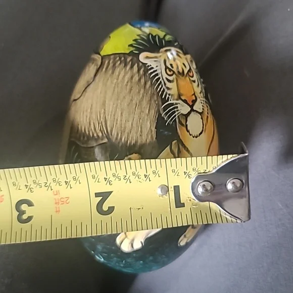 Hand-Painted Elephant And Tiger Hand Painted Decorative Egg, Bali - Picture 9 of 9